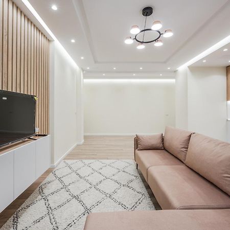 Lucas Central Home Tirana Exterior foto